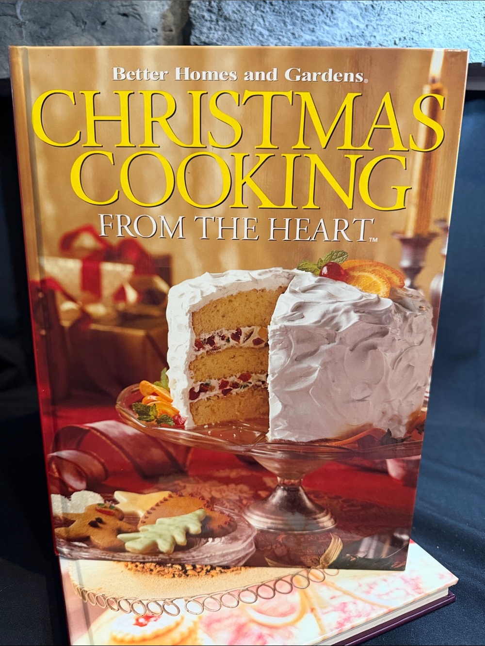 2002 Better Homes & Gardens “Christmas  Cooking From The Heart”